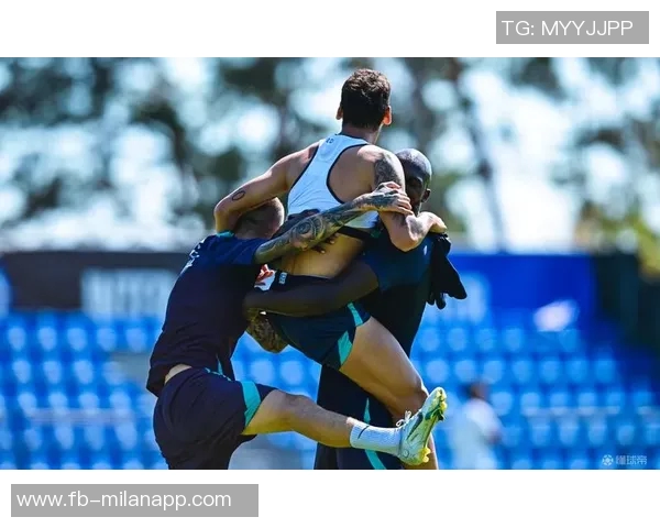 恰尔汗奥卢谈德比战心态进球激励我只求安全完赛